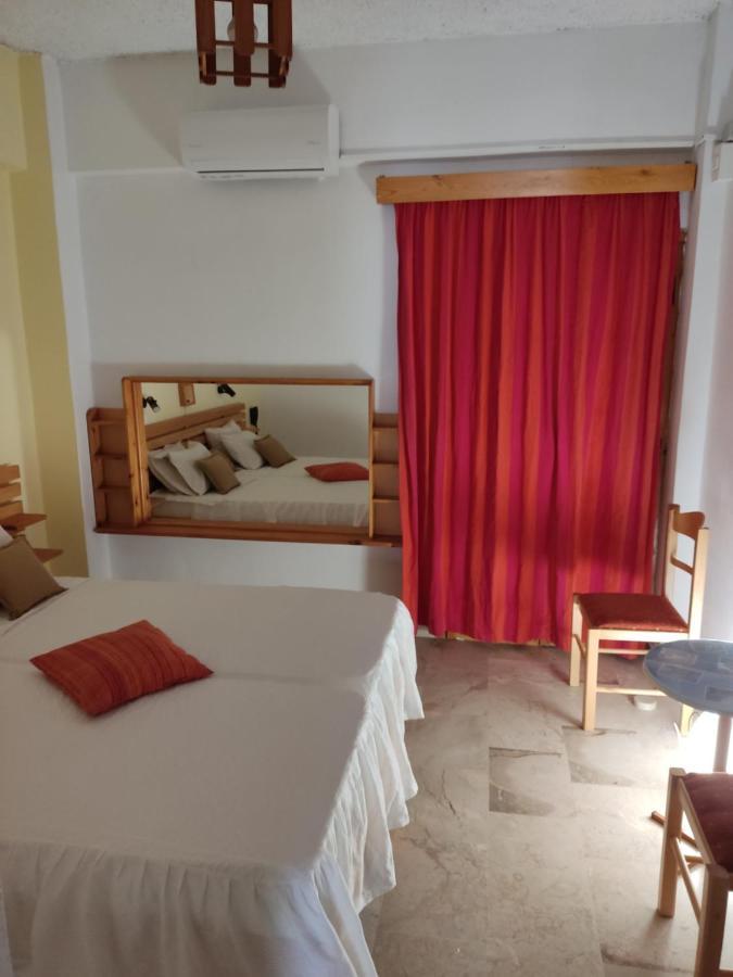 Kissandros Hotel アギア・ガリニ エクステリア 写真